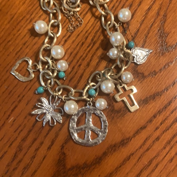 Not for sale Gold&Silver Tone FUN Peace Sign Charm Necklace - Picture 8 of 15